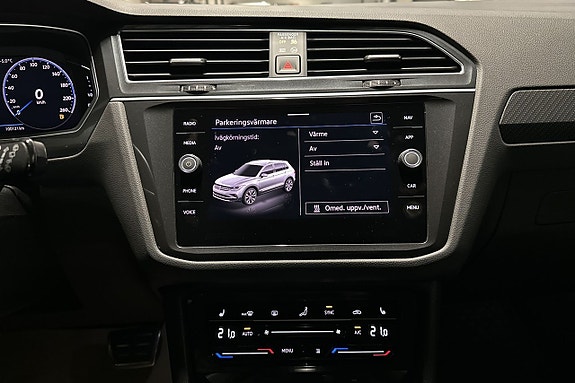 Volkswagen Tiguan 14 of 23