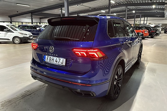Volkswagen Tiguan 4 of 5