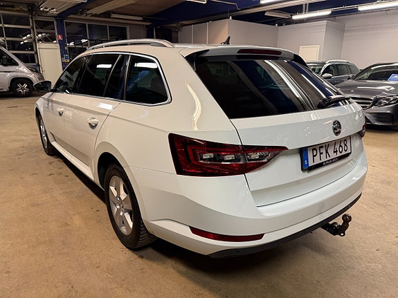 Skoda Superb 5 of 5