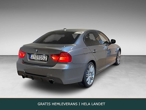 BMW 335i 2 of 13