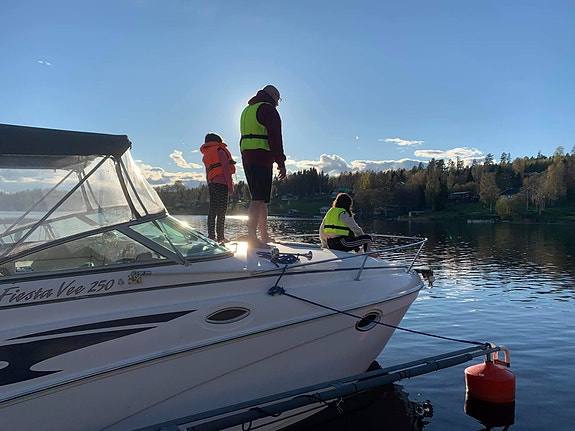 Kabinbåt med 4 kojplatser & Bravo 3 21 of 21