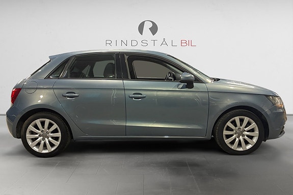Audi A1 8 of 17