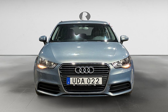 Audi A1 10 of 17