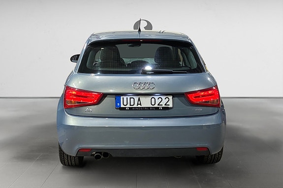 Audi A1 6 of 17