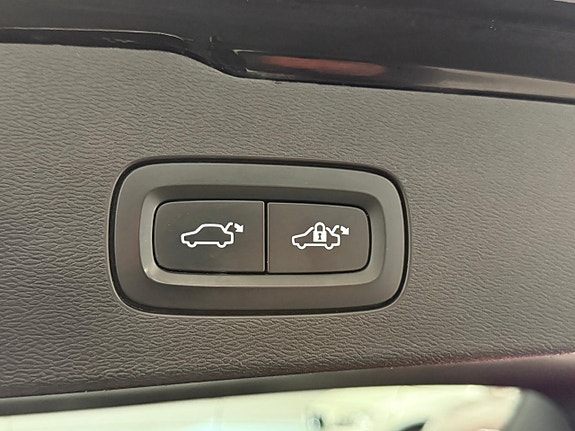 Volvo V60 23 of 28