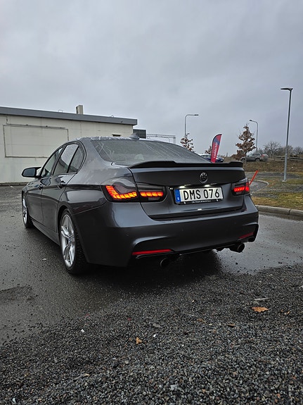 BMW 335d 7 of 12