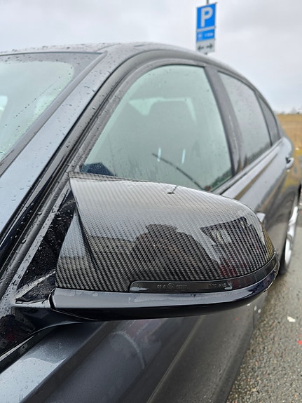 BMW 335d 9 of 12