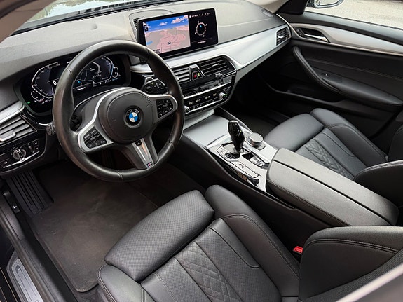 BMW 530e 29 of 30