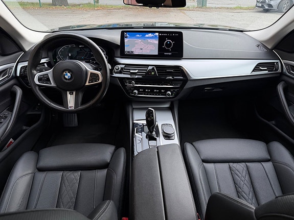 BMW 530e 23 of 30