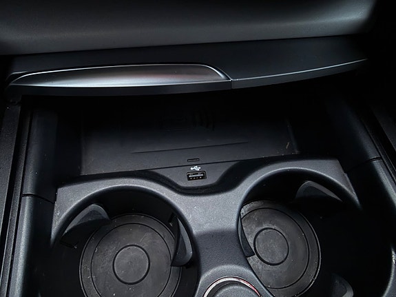 BMW 530e 13 of 30