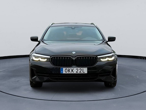 BMW 530e 7 of 30
