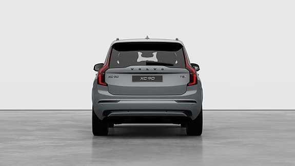 Volvo XC90 3 of 14