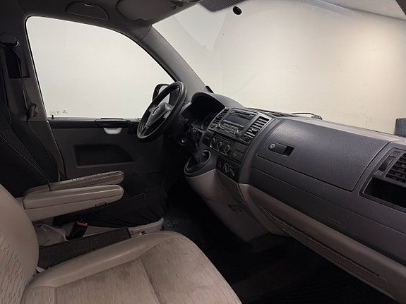 Volkswagen Transporter - 8