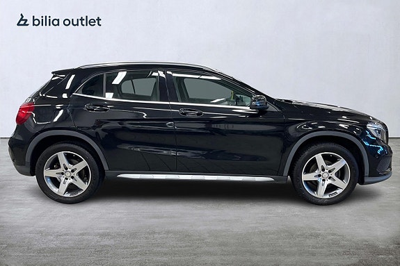 Mercedes-Benz GLA200 d 4 of 20