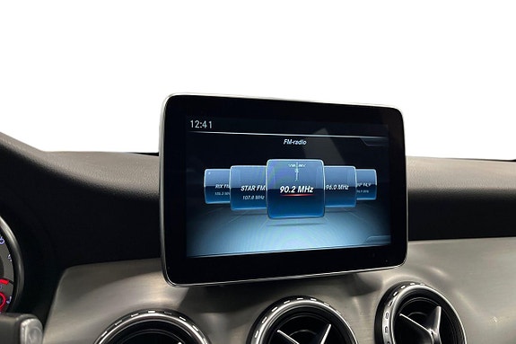 Mercedes-Benz GLA200 d 15 of 20