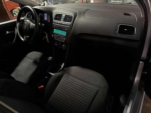 Volkswagen Polo 7 of 16