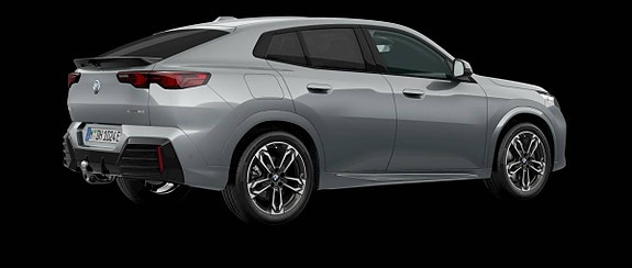 BMW iX2 3 of 4