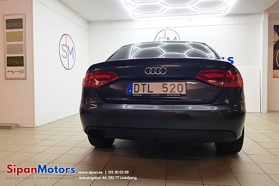 Audi A4 4 of 5