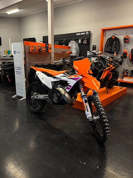 KTM 250 SX 3 of 3