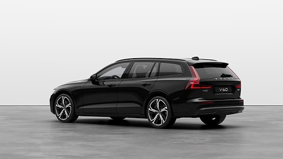 Volvo V60 3 of 17