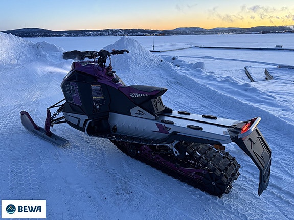 Arctic Cat ZR 858 137 EXT SERVO 2026