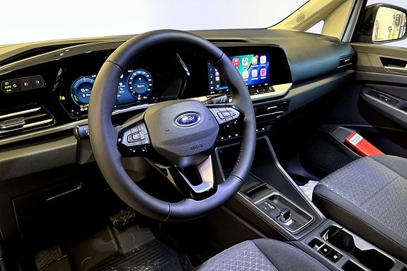 Ford Transit Connect 7 of 10