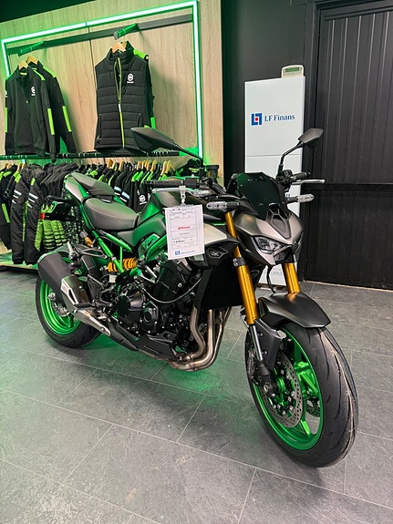 Kawasaki Z 900 SE 2 of 2