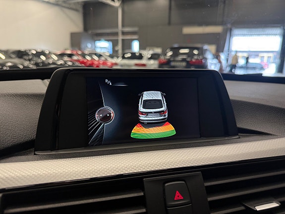 BMW 320 19 of 25