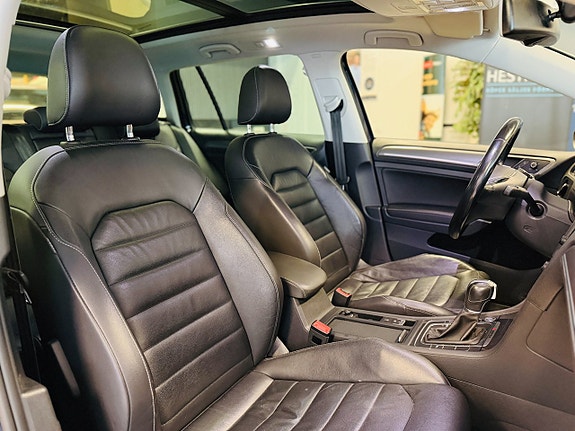 Volkswagen Golf Alltrack 21 of 21