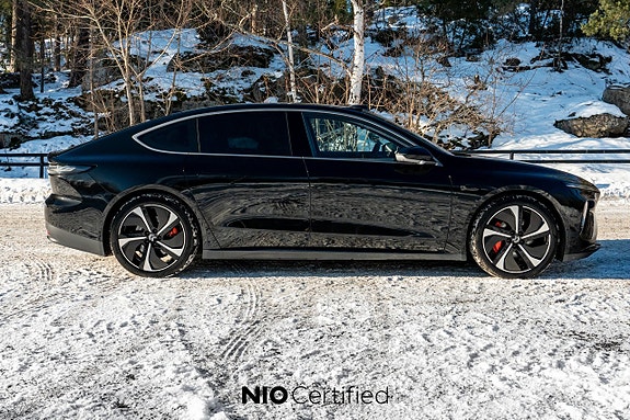 NIO ET7 3 of 21