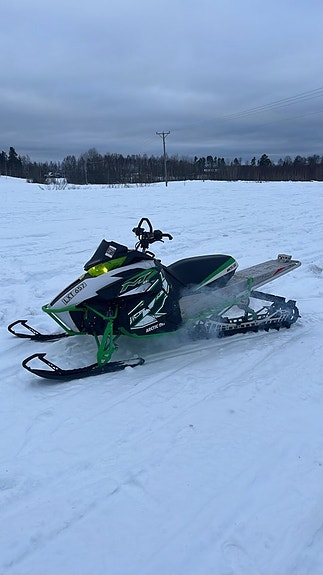 Arctic Cat M 800 OMG LEV