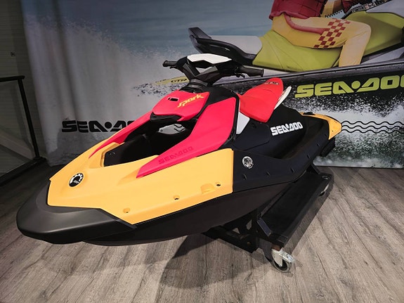 Sea-Doo Spark 60 For 2 Sunrise Orange / Dragon Red -2026