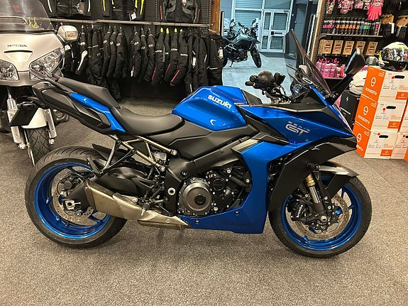 Suzuki GSX-S1000 GT