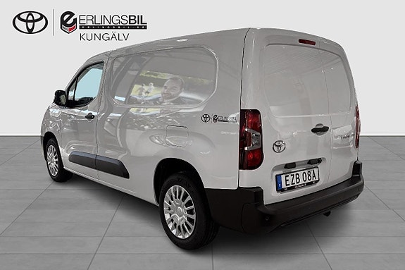 Toyota Proace City 3 of 5