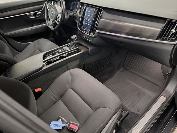 Volvo V90 Cross Country 10 of 10