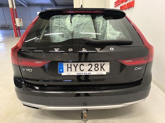 Volvo V90 Cross Country 5 of 5