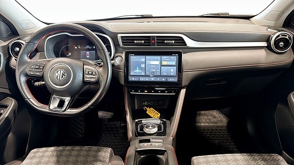 MG ZS 4 of 5
