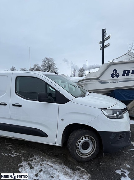 Toyota Proace City 2 of 5