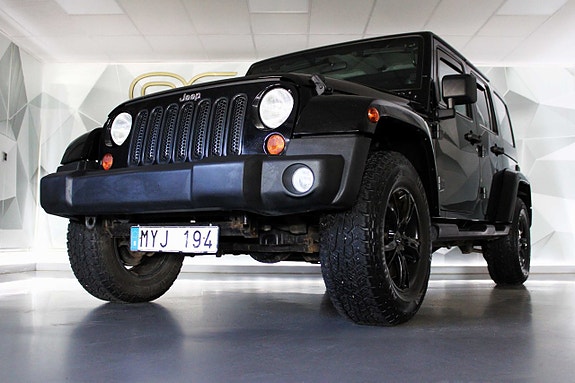 Jeep Wrangler Unlimited 5 of 23