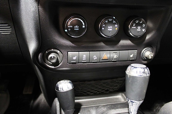Jeep Wrangler Unlimited 20 of 23