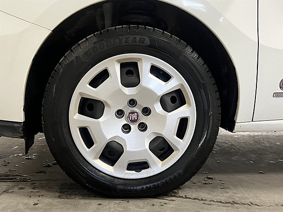 Fiat Doblo 23 of 23