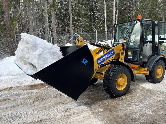 SE Equipment Isrivarskopa snöskopa skopa L30 2m3 3 of 9