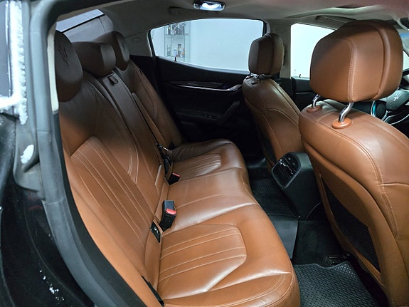 Maserati Ghibli 7 of 14