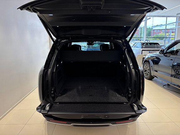 Land Rover Range Rover 10 of 16