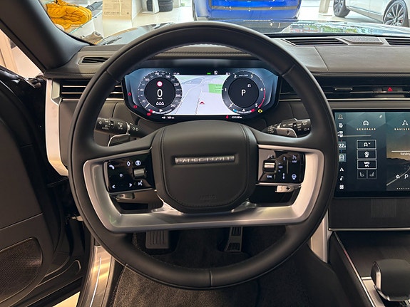 Land Rover Range Rover 6 of 16