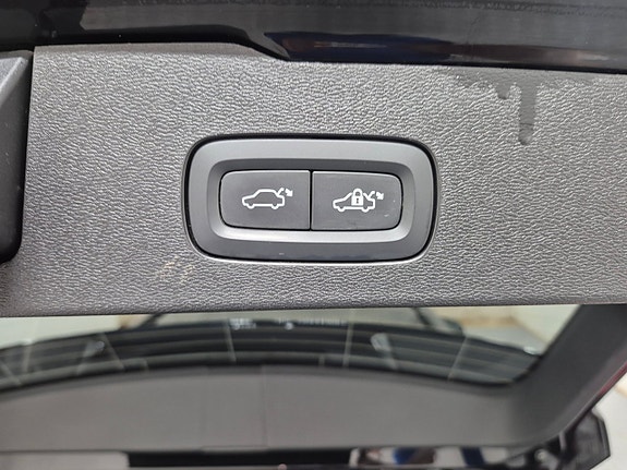 Volvo V60 9 of 12