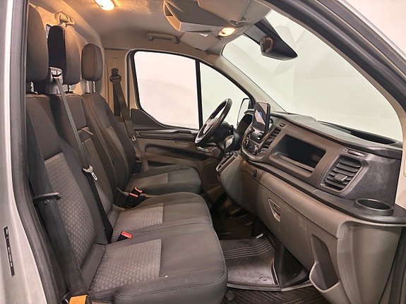 Ford Transit Custom 5 of 11