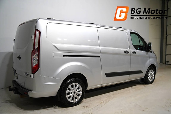 Ford Transit Custom 3 of 11
