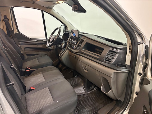Ford Transit Custom 4 of 11