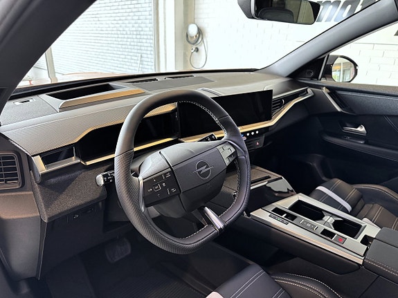 Opel Grandland 12 of 15